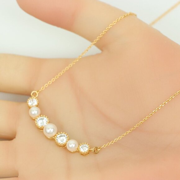 "Rose Gold Necklace with Alternating Pearls and Crystals , XPNL0170 - Picture 6 of 13